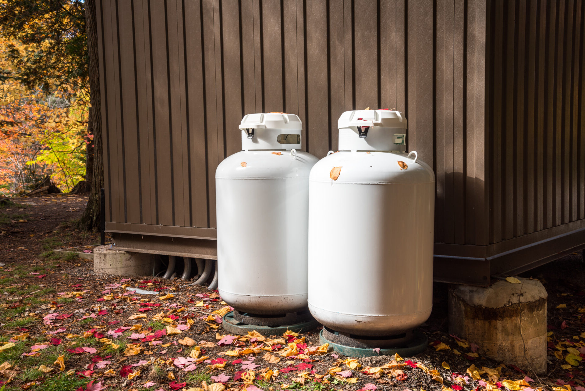 propane tanks outside a home